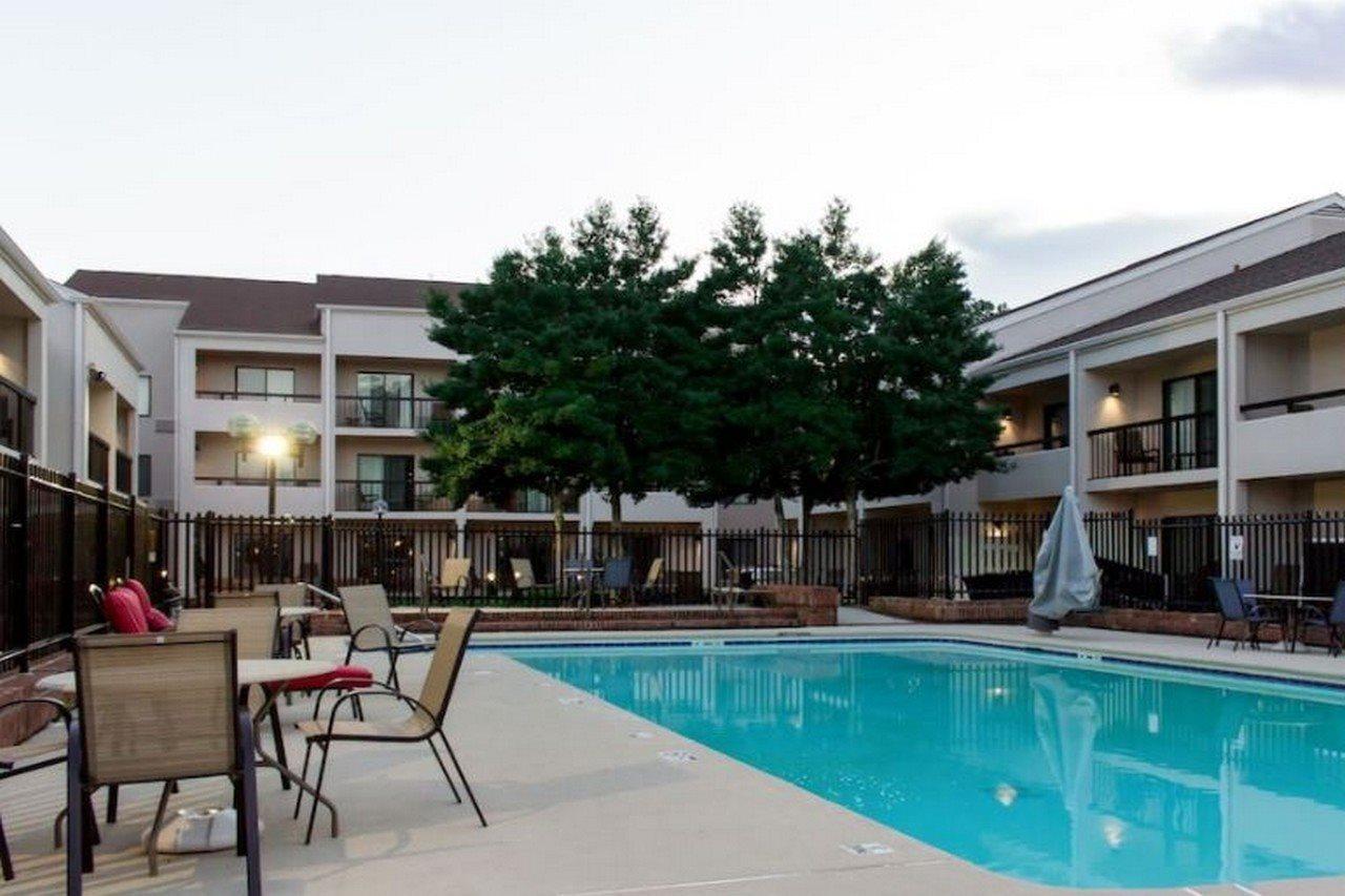 Comfort Inn Roswell-Dunwoody Bagian luar foto