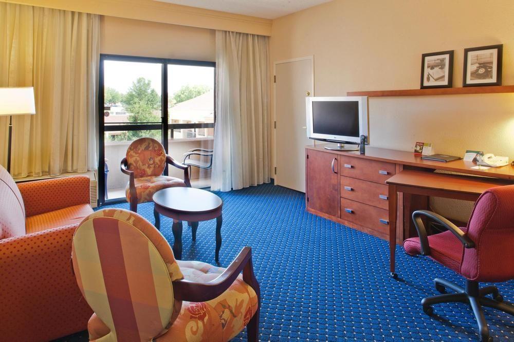 Comfort Inn Roswell-Dunwoody Ruang foto
