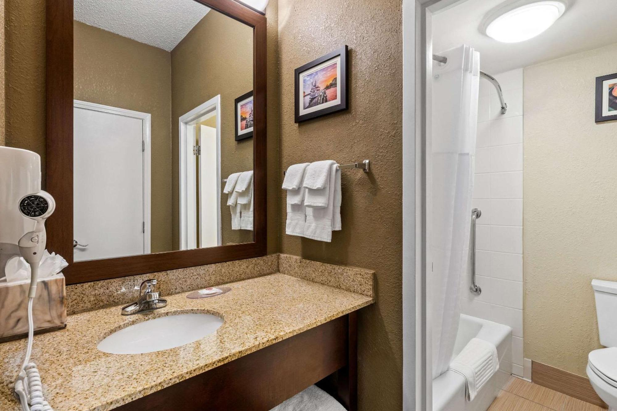 Comfort Inn Roswell-Dunwoody Bagian luar foto