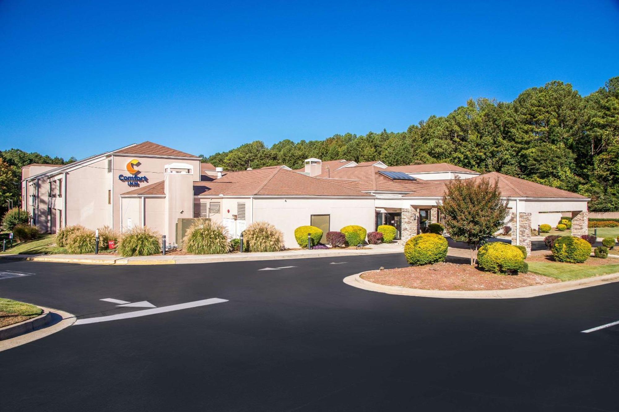Comfort Inn Roswell-Dunwoody Bagian luar foto
