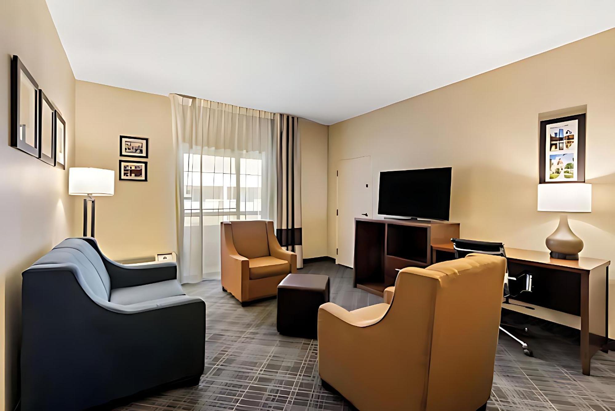 Comfort Inn Roswell-Dunwoody Bagian luar foto